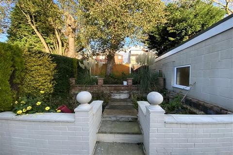 68 Meadow View Road, Sheffield, S8 7TP