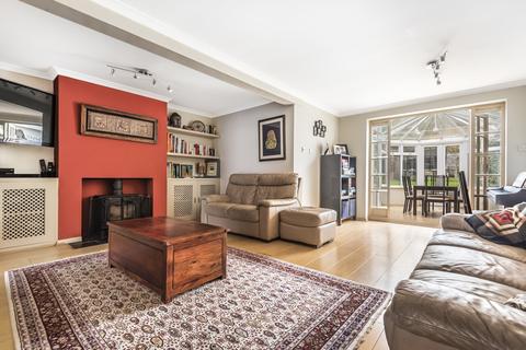 59 Wingfield Road, Kingston Upon Thames, KT2 5LR