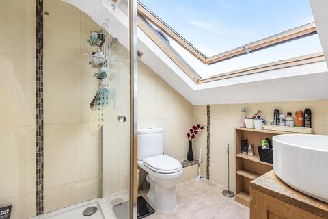59 Wingfield Road, Kingston Upon Thames, KT2 5LR