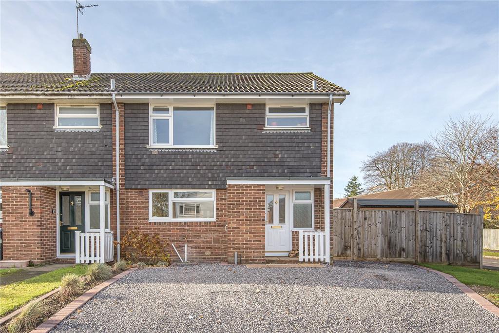 Priors Dean Road, Winchester, SO22 3 bed end of terrace house £425,000