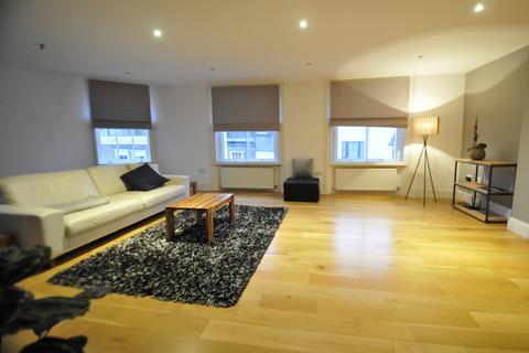 2 bedroom flat to rent, Montpelier Vale, Blackheath, SE3