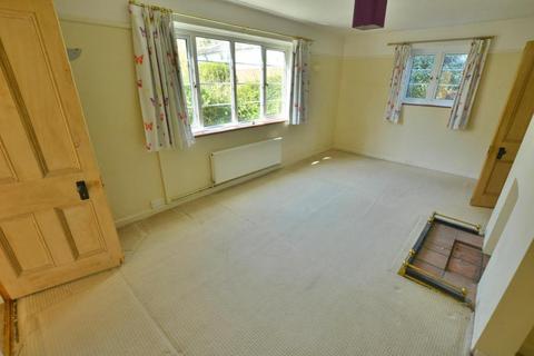 17 Ridgeway, Corfe Mullen, Wimborne, BH21 3HS