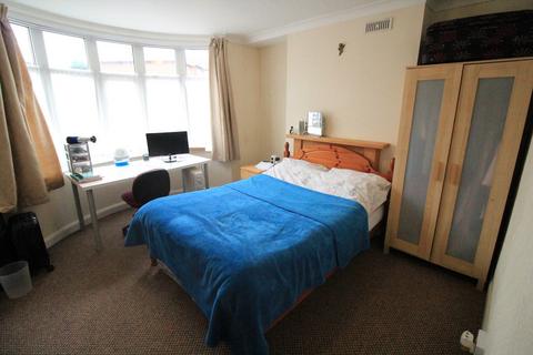 undefined, Ringwood Crescent, Wollaton