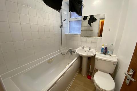 undefined, Conyngham Road, Manchester