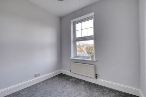 15 Diglis Avenue, Worcester, WR1 2NS