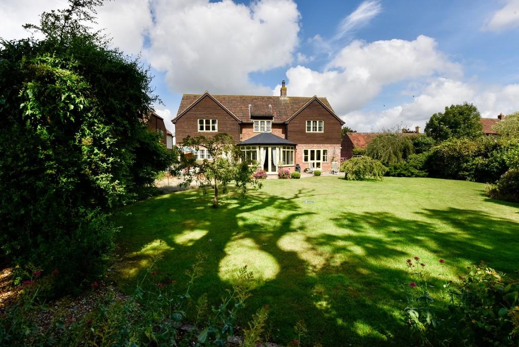 North Bradley 5 bed detached house £830,000