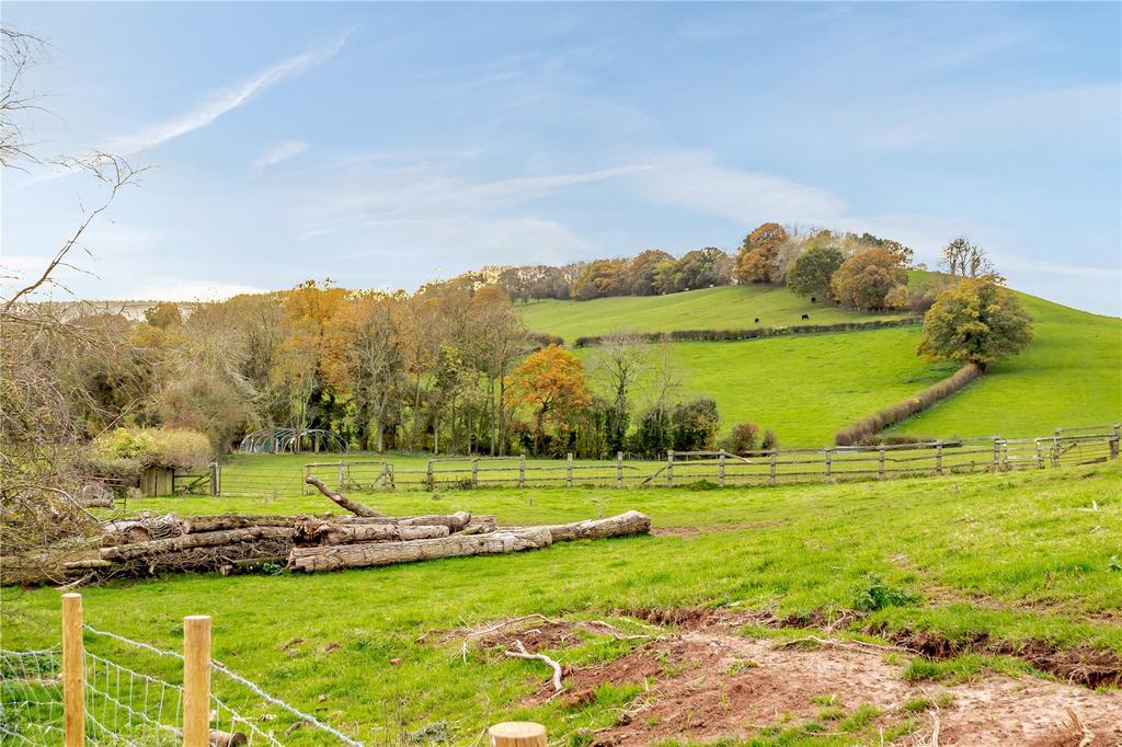 Gold Hill Farm, Bosbury, Ledbury, HR8 3 bed barn conversion £625,000