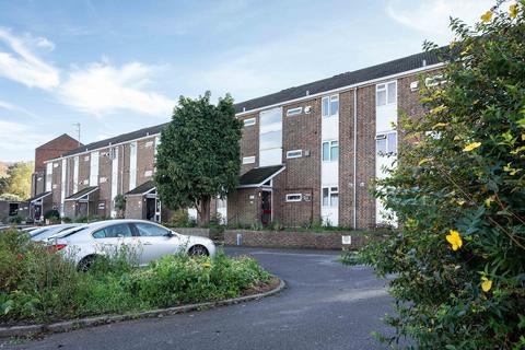 37b Hampstead Road, Dorking, RH4 3AG