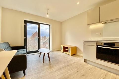 1 bedroom apartment to rent, Green Quarter, Cross Green , Leeds