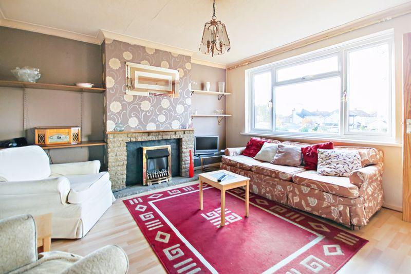 Burr Close, Bexleyheath 2 bed apartment £235,000