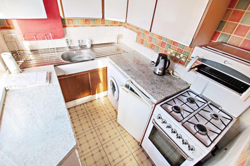 Burr Close, Bexleyheath 2 bed apartment £235,000