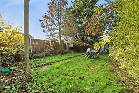 12 Burr Close, Bexleyheath, DA7 4LB