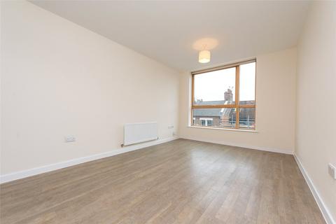 1 bedroom apartment to rent, Glengall Road, London, NW6