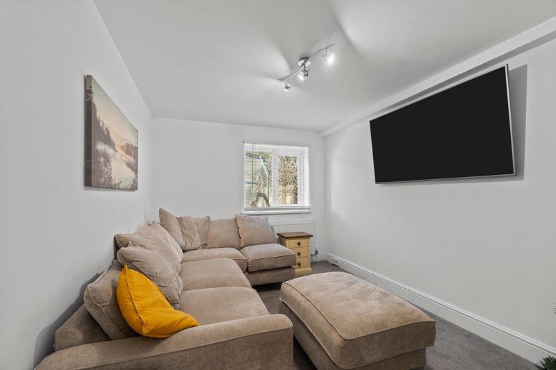 Bedroom 5/ TV room