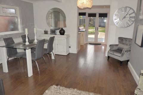 82 Birkenshaw Road, Birmingham, B44 8UJ