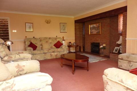 107 Weeford Road, Sutton Coldfield, B75 5RW