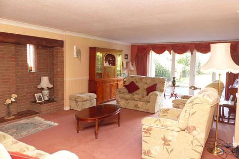 107 Weeford Road, Sutton Coldfield, B75 5RW