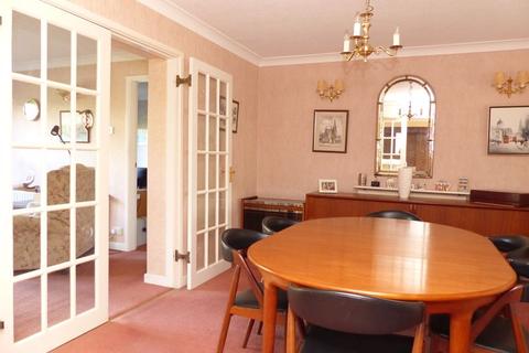107 Weeford Road, Sutton Coldfield, B75 5RW