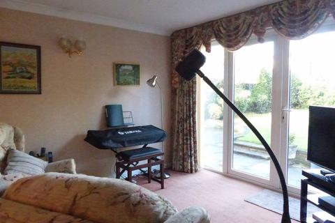 107 Weeford Road, Sutton Coldfield, B75 5RW