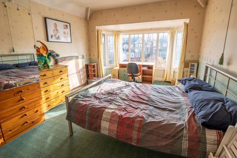 28 Beacon Road, Sutton Coldfield, B73 5ST