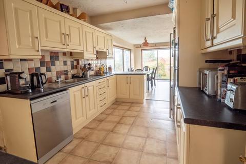 28 Beacon Road, Sutton Coldfield, B73 5ST