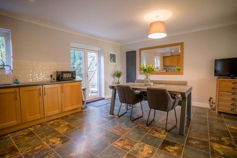 103 Burlington Road, Portishead, Bristol, BS20 7BQ