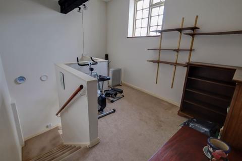 Flat 3, 25 Friars Walk, Exeter, EX2 4AY