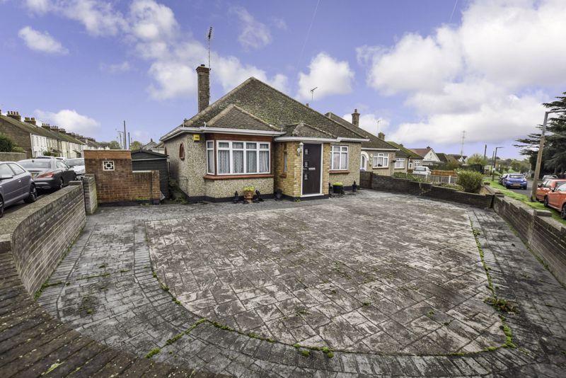 Wharf Road, StanfordLeHope 2 bed detached bungalow £350,000