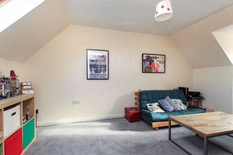2 Dunnock Close, Hemel Hempstead, HP3 0FS