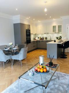 2 bedroom apartment for sale - Coombe Lane West, Kingston upon Thames