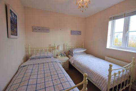 2 Farriers Green, Valley Truckle, Camelford, PL32 9QY