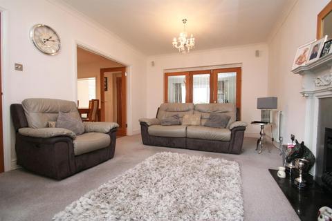 9 Oakdene, Woodcote, Reading, RG8 0RQ