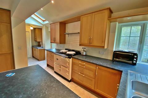 52 Bradford Road, Burley In Wharfedale, Ilkley, LS29 7PU