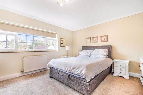 Galen Cottage Station Road, Goldsborough, Knaresborough, HG5 8NT