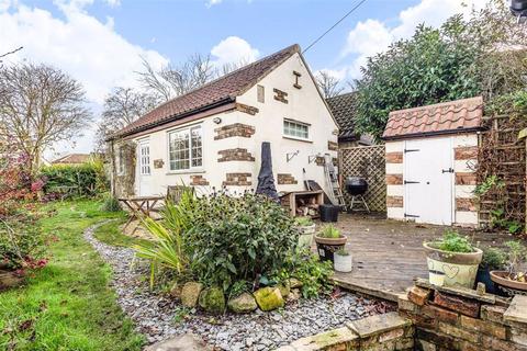 Galen Cottage Station Road, Goldsborough, Knaresborough, HG5 8NT