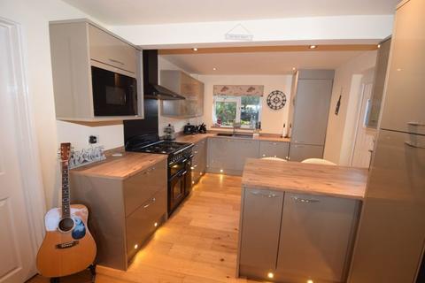 11 Bush Close, Toddington, Dunstable, LU5 6EF