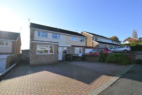 16 Westfields Close, Bromyard, HR7 4EW