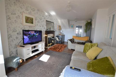 16 Westfields Close, Bromyard, HR7 4EW