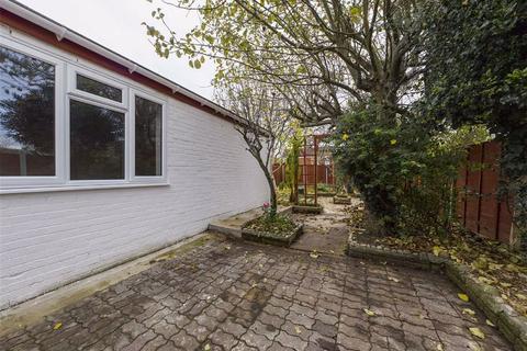 9 Boverton Avenue, Brockworth, Gloucester, GL3 4ER