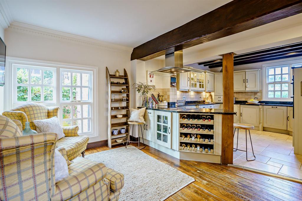 Breakfast Area/Kitchen