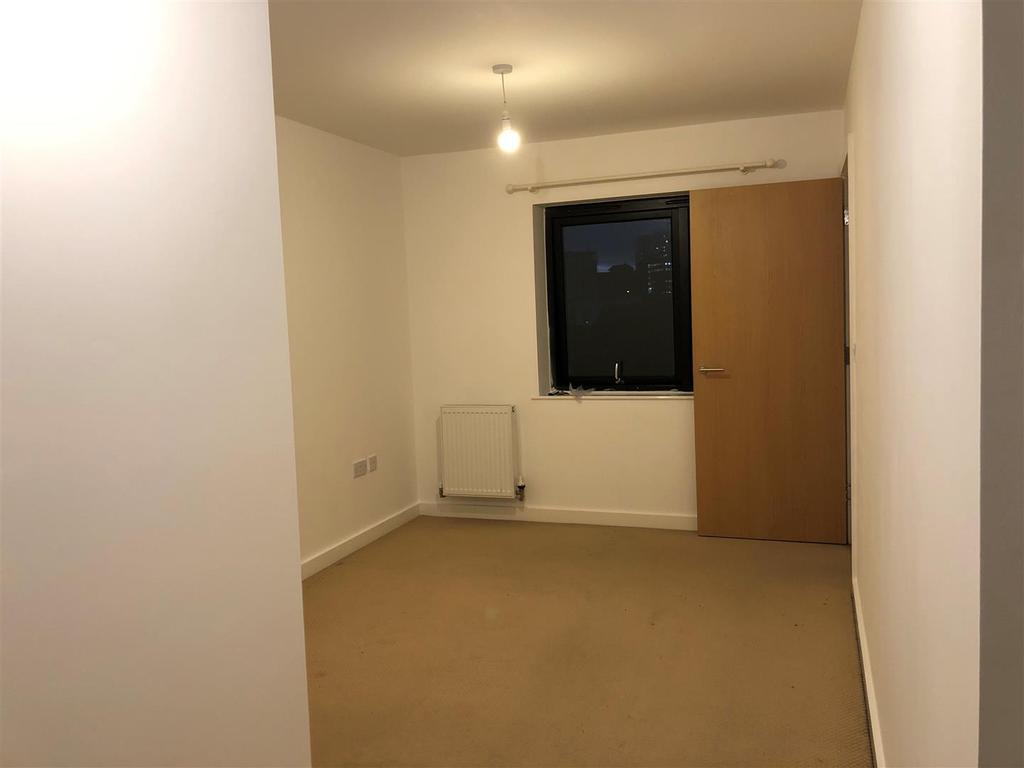 Bedroom.ii.jpg