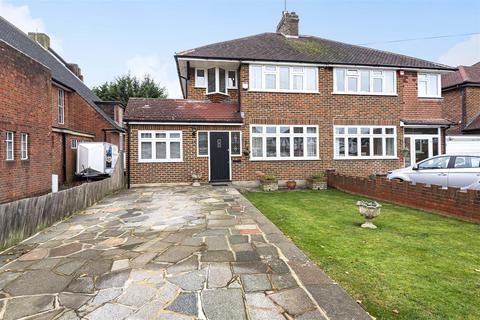 3 Stoneleigh Crescent, Stoneleigh, Epsom, KT19 0RT