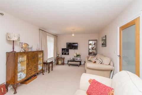 1 Higher Ley, Nymet Rowland, Crediton, EX17 6AJ