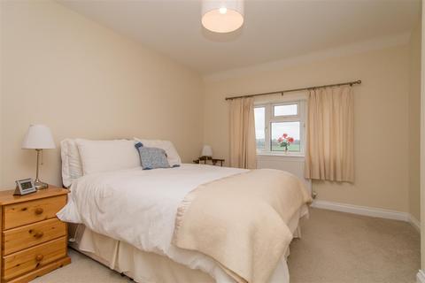 1 Higher Ley, Nymet Rowland, Crediton, EX17 6AJ