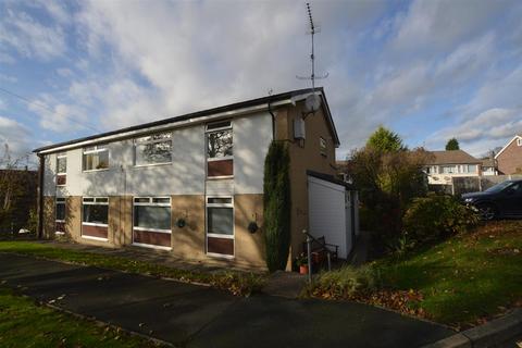 7 Ash Grove, Brighouse, HD6 1RB