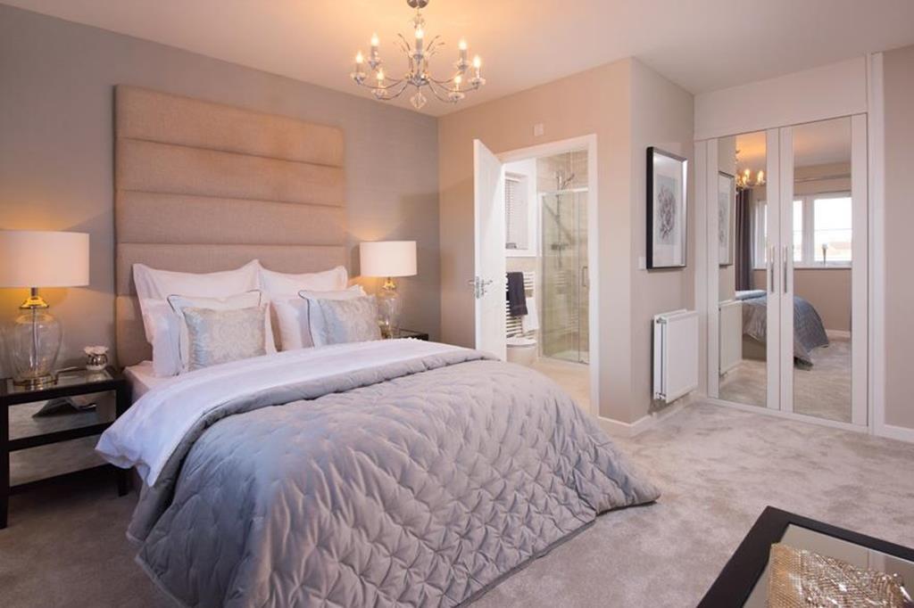 Master bed bowes