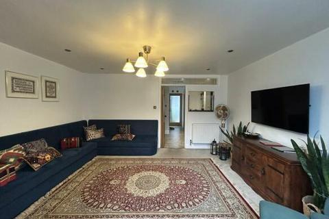 4 bedroom terraced house to rent, Pether Road,  Headington,  OX3