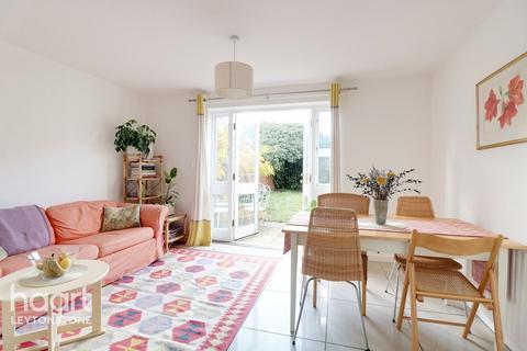 87 Orange Grove, London, E11 4LP