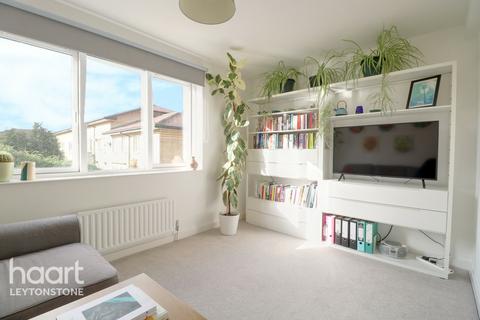 87 Orange Grove, London, E11 4LP