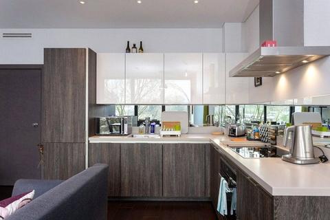 undefined, Capital House, 4 Plaza Gardens, London
